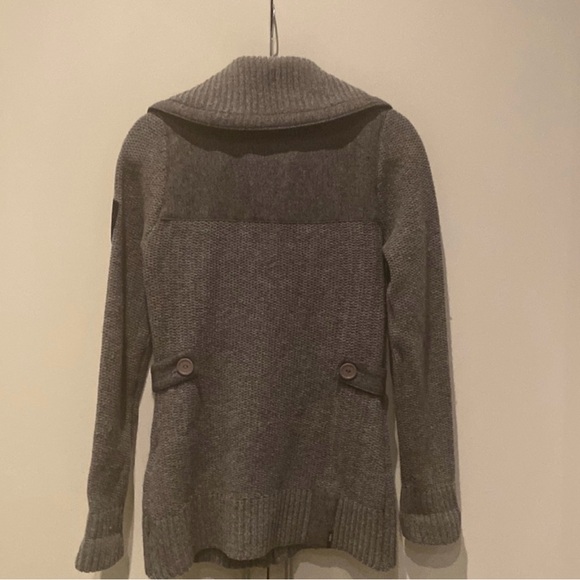 Nobis Cartigan Zip Up Grey Lambs Wool Knit with Tweed accents - Picture 11 of 16